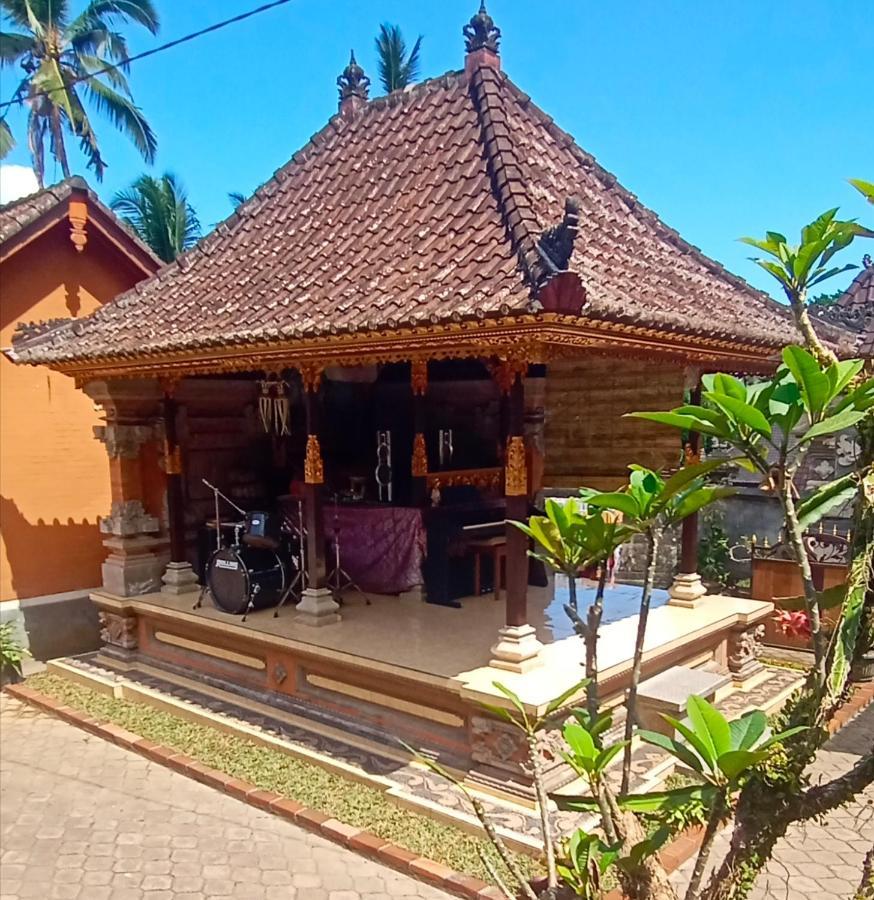 Rindu Homestay Undisan Exterior photo